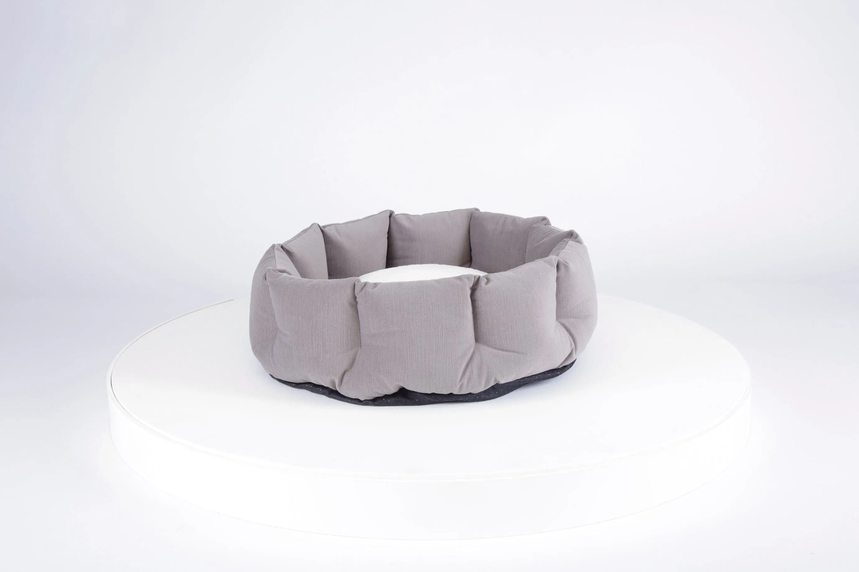 Helsinki Cat Bed - Dove Grey