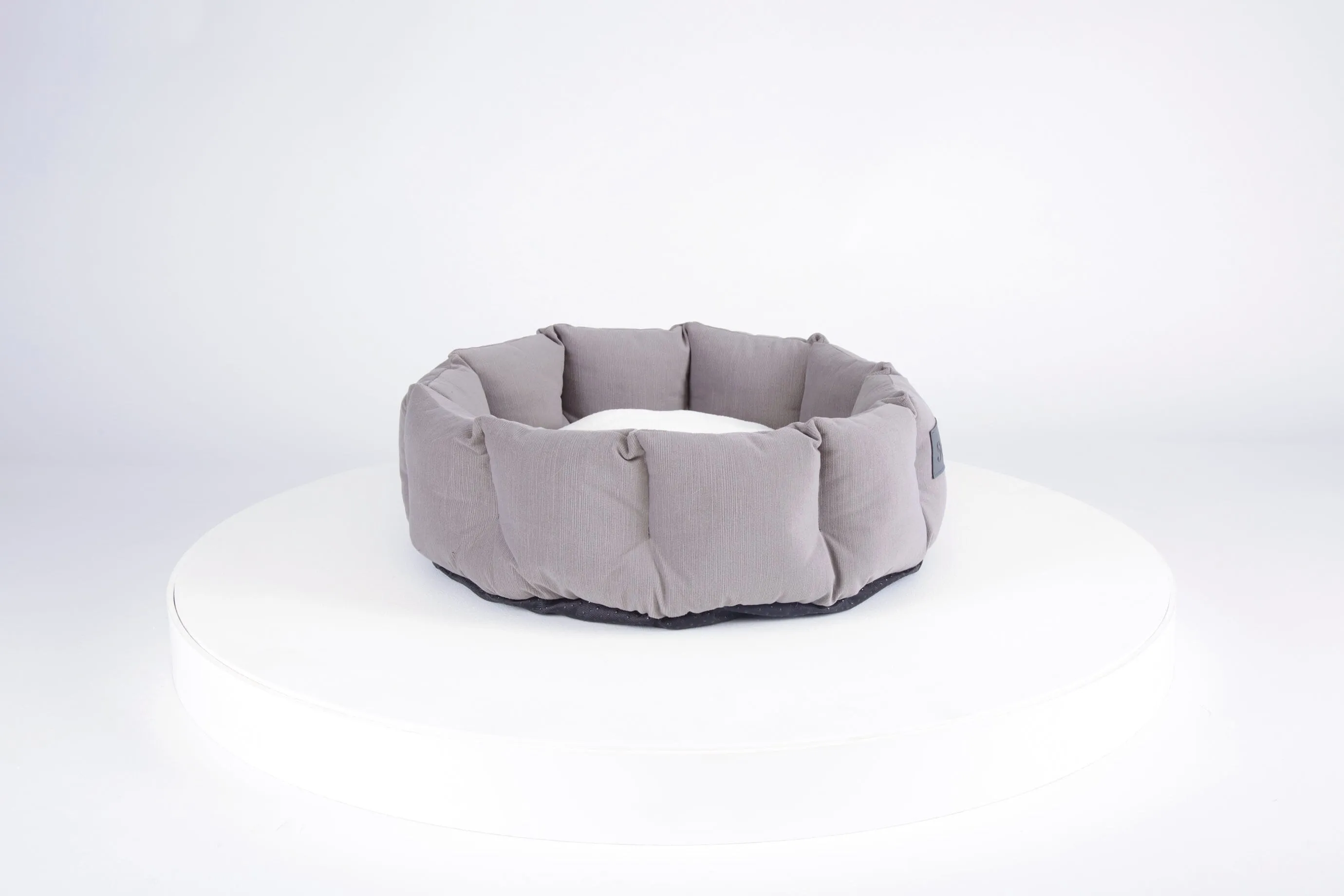 Helsinki Cat Bed - Dove Grey