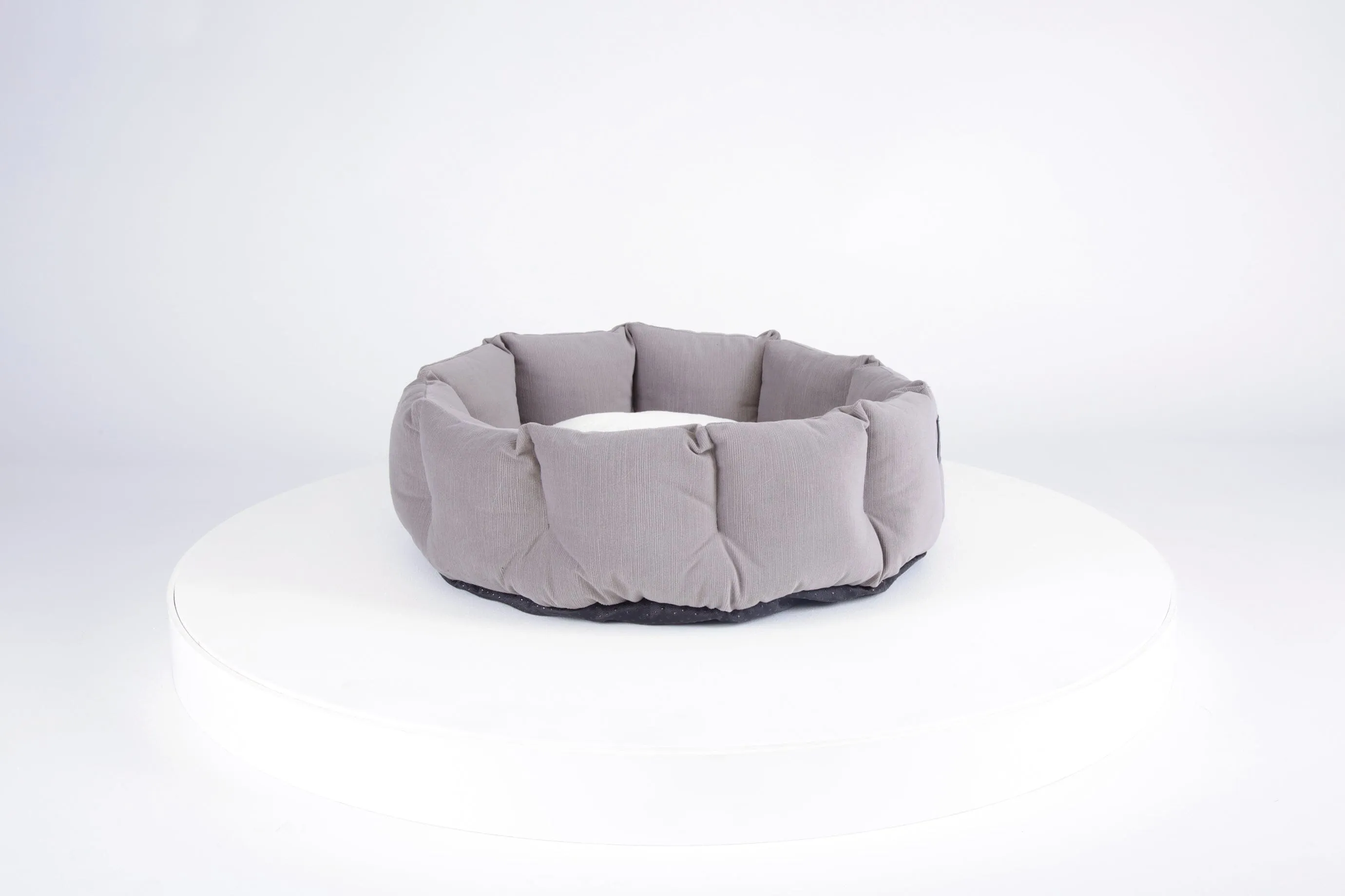 Helsinki Cat Bed - Dove Grey