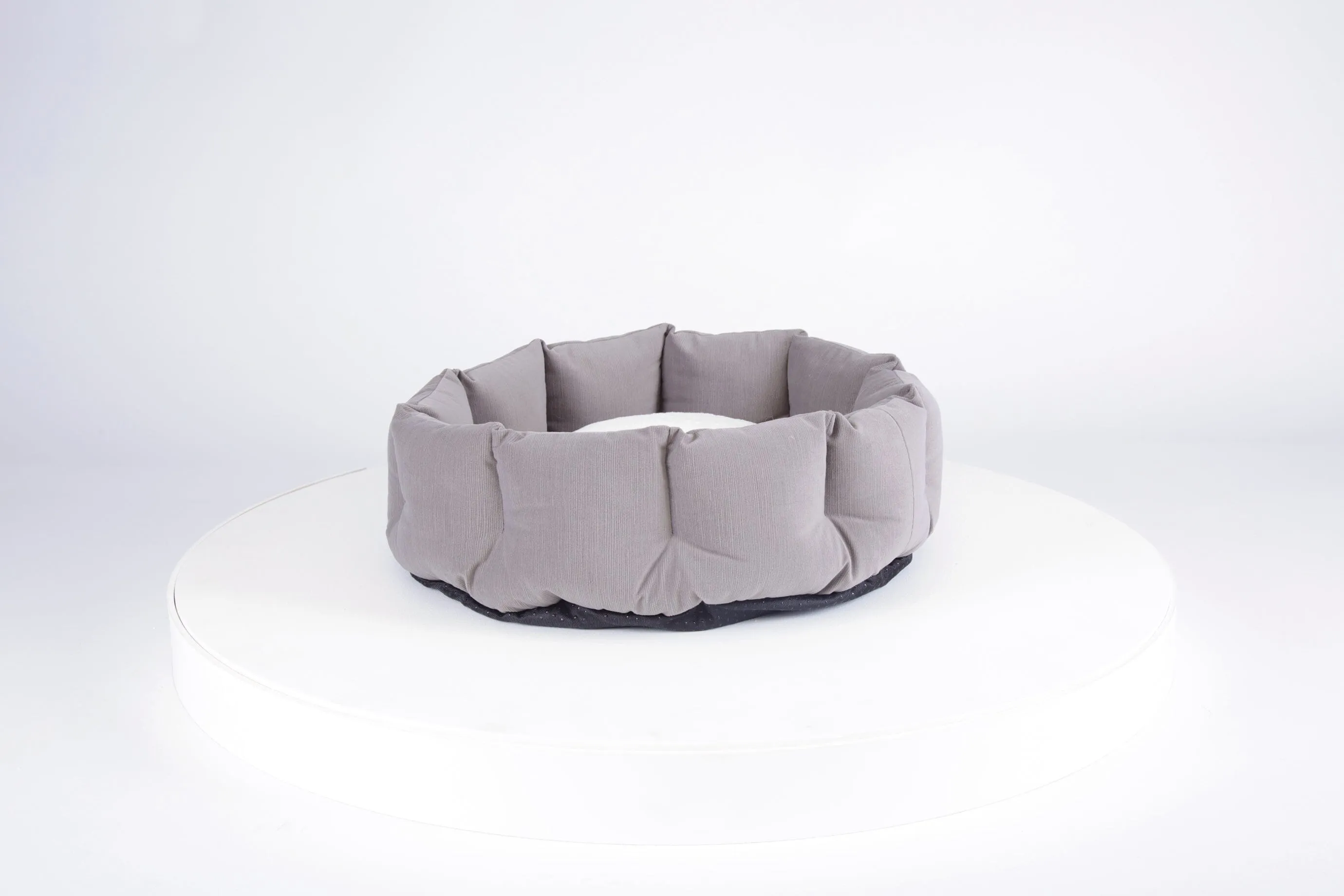 Helsinki Cat Bed - Dove Grey