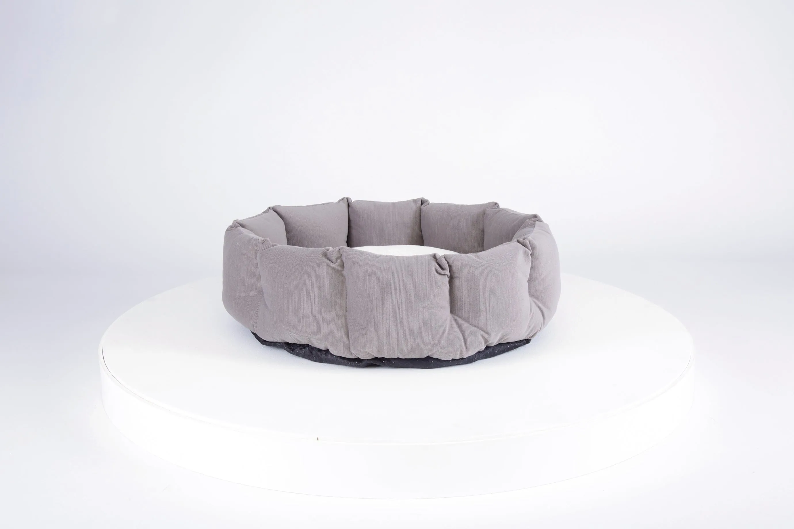 Helsinki Cat Bed - Dove Grey