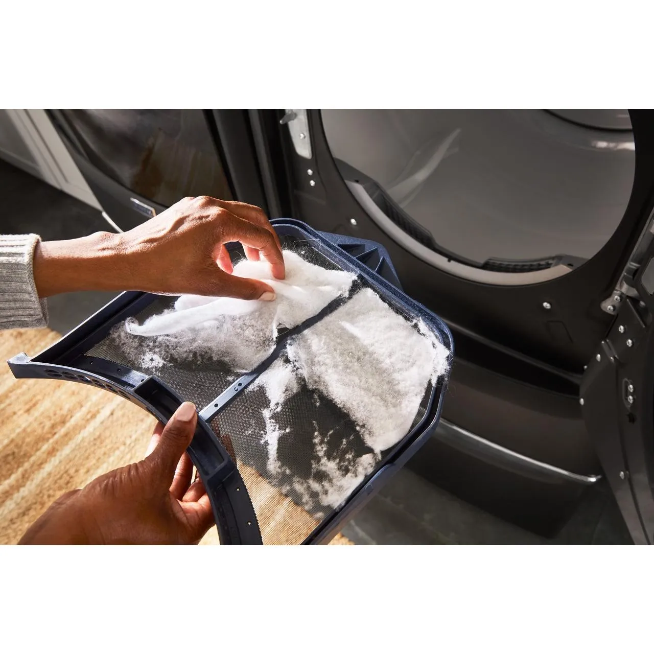 Maytag 7.4 cu. ft. Electric Dryer with Pet Pro Option YMED7020RU