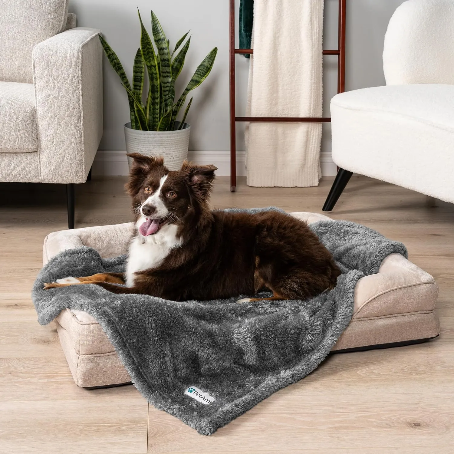 PetAmi Dog Blanket for Small Medium Dogs Grey, Fluffy Soft Puppy Blanket, Sherpa Fleece Cat Blanket for Kitten Doggie, Calming Pet Blanket Throw for Couch Sofa Bed Washable, Medium 29x40