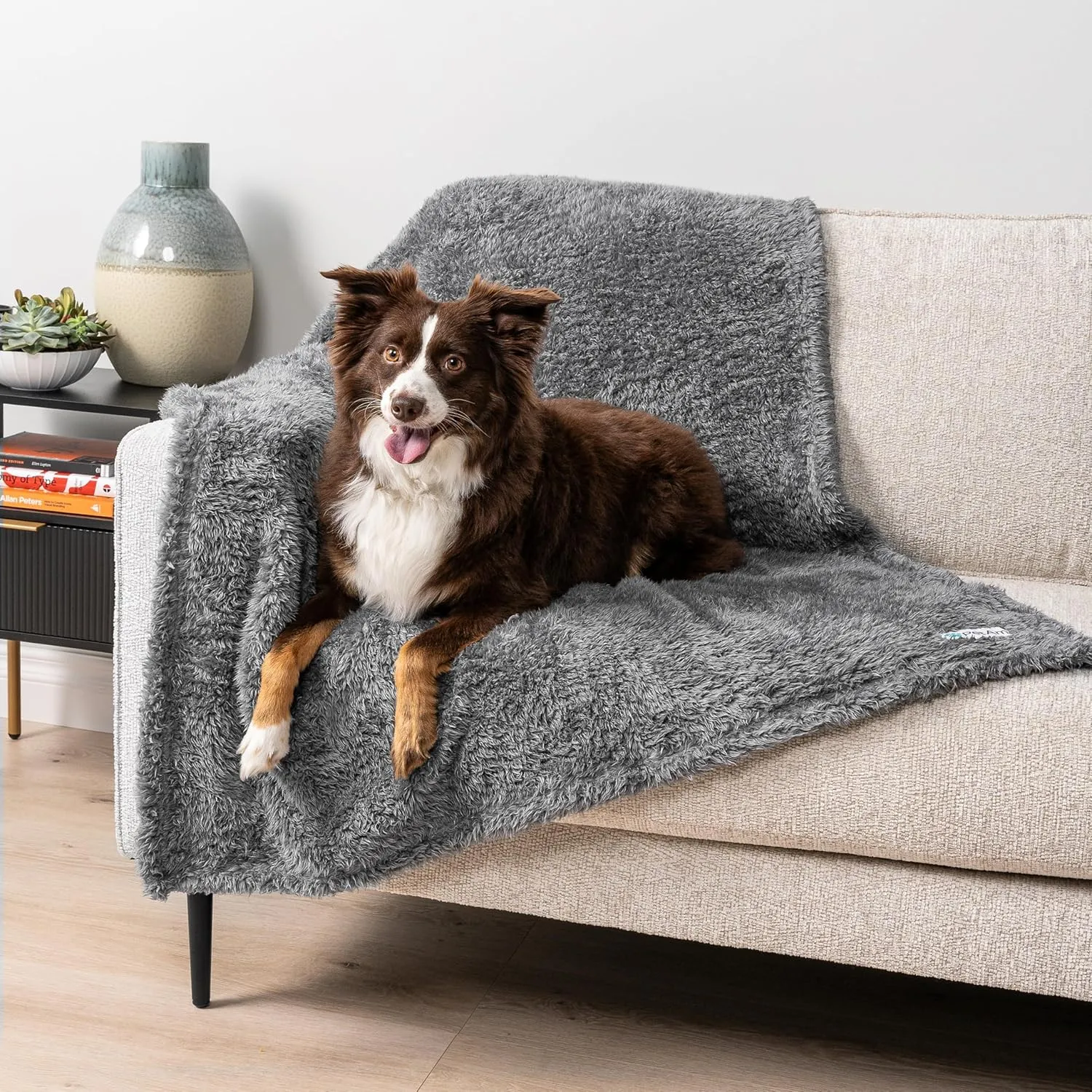 PetAmi Dog Blanket for Small Medium Dogs Grey, Fluffy Soft Puppy Blanket, Sherpa Fleece Cat Blanket for Kitten Doggie, Calming Pet Blanket Throw for Couch Sofa Bed Washable, Medium 29x40