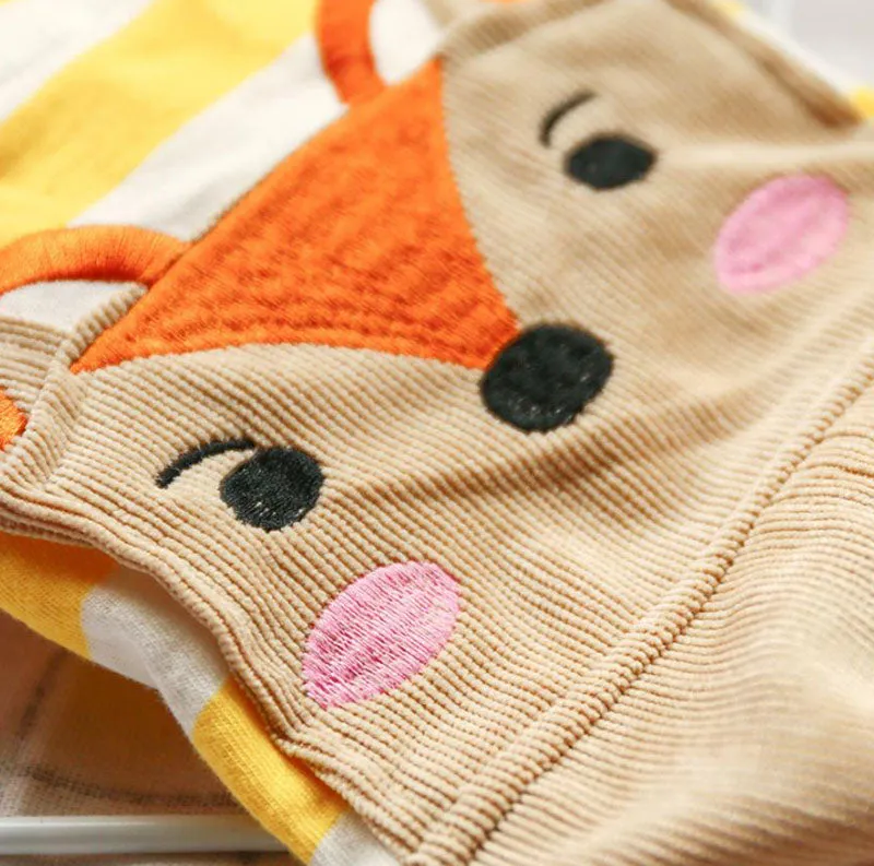 Spring and summer Pet clothes four-legged casual dog clothes